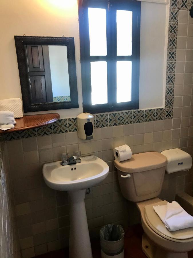 Hotel T Kon T Antigua Bagian luar foto